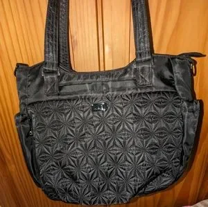 Lug scuttle tote hotsell